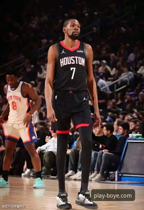 一场18分逆转的深度剖析：从火箭尼克斯之战看竞技体育的戏剧性本质